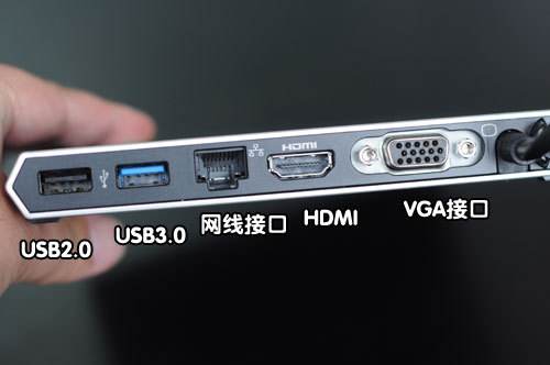 花屏死機解決方法：1檢查重新連接主機和顯示屏！